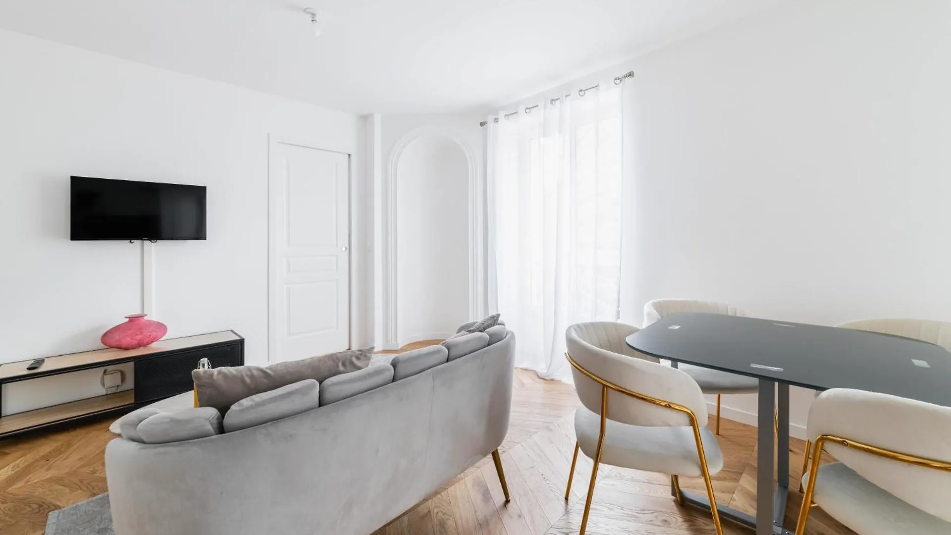 3 Pieces 55M2 Proche Metro - Paris 15 - 4P - Flat-Guest Daire Fransa