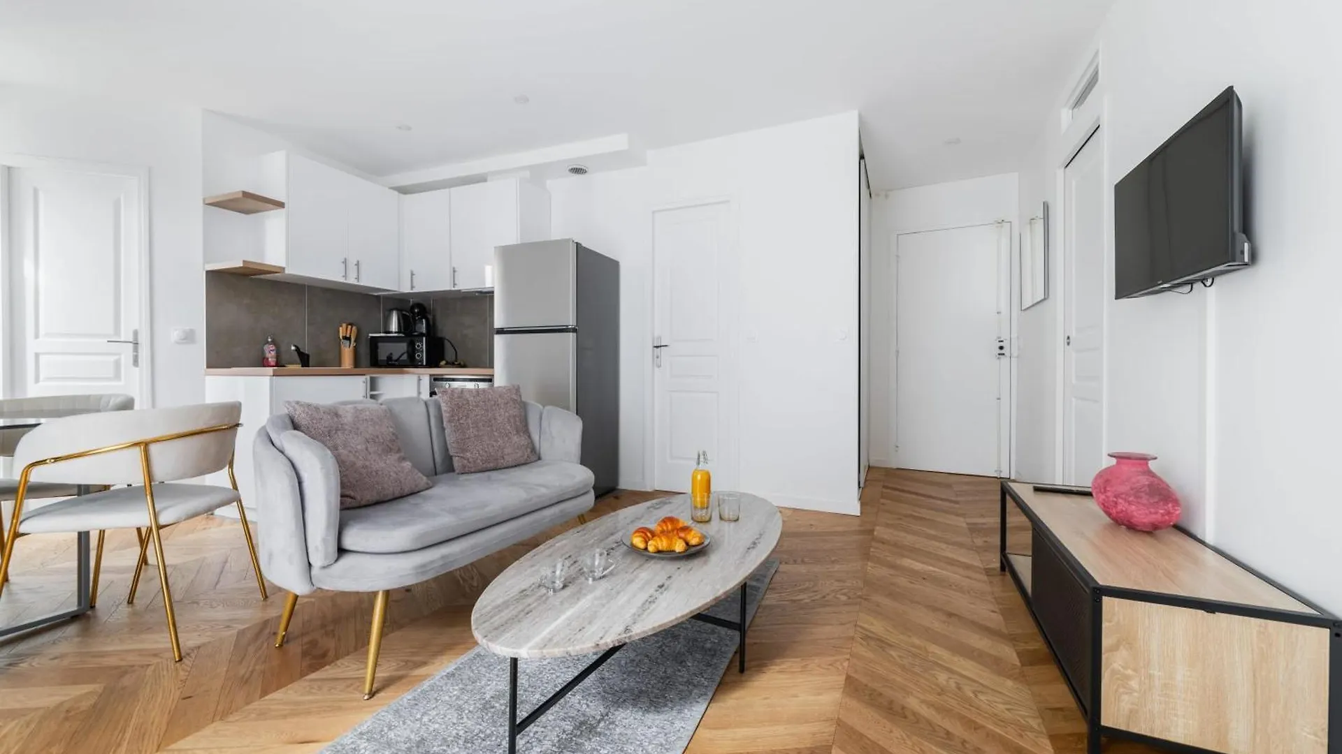 3 Pieces 55M2 Proche Metro - Paris 15 - 4P - Flat-Guest Daire Fransa