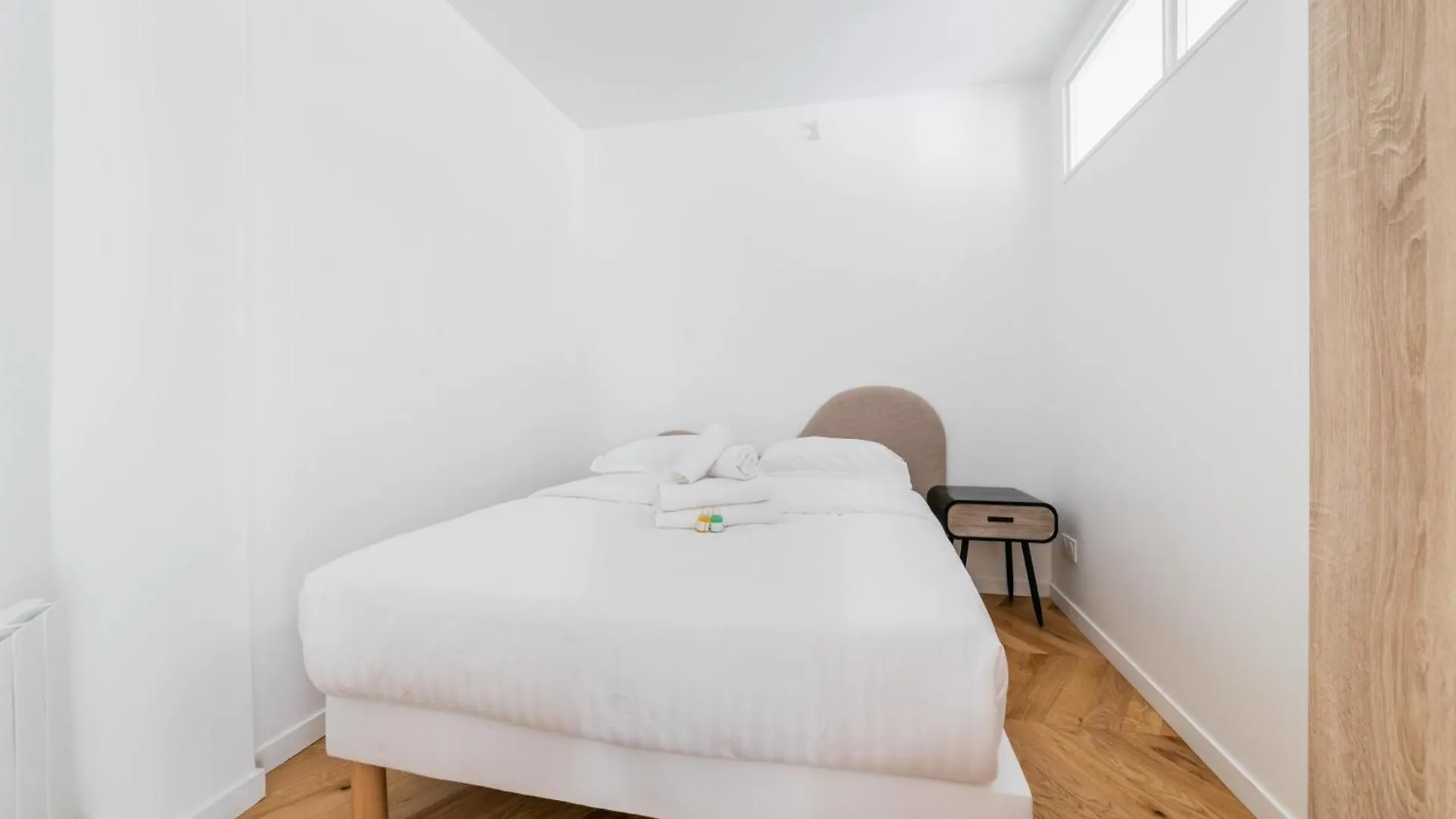3 Pieces 55M2 Proche Metro - Paris 15 - 4P - Flat-Guest Apartment