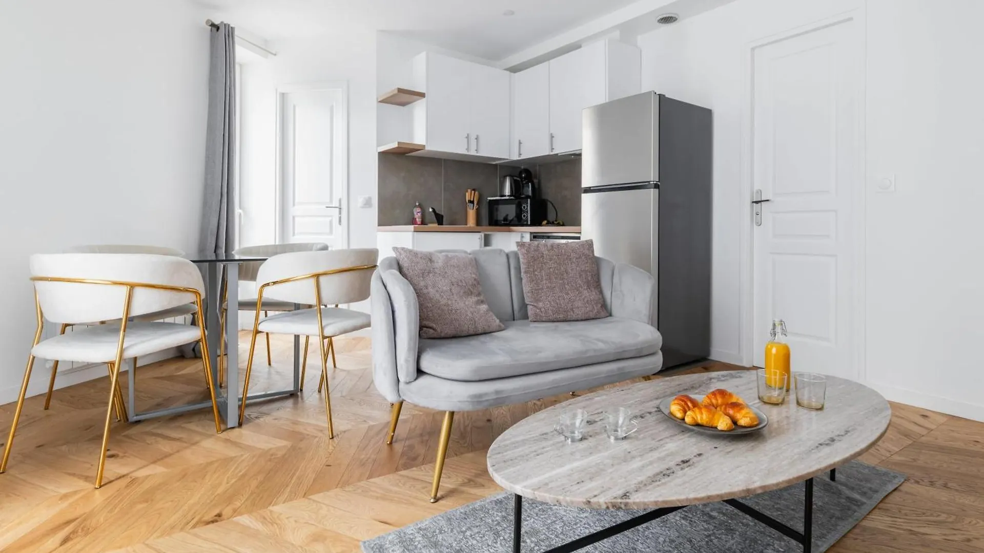 3 Pieces 55M2 Proche Metro - Paris 15 - 4P - Flat-Guest Apartman