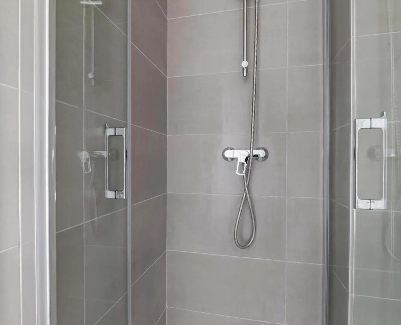 3 Pieces 55M2 Proche Metro - Paris 15 - 4P - Flat-Guest Apartman