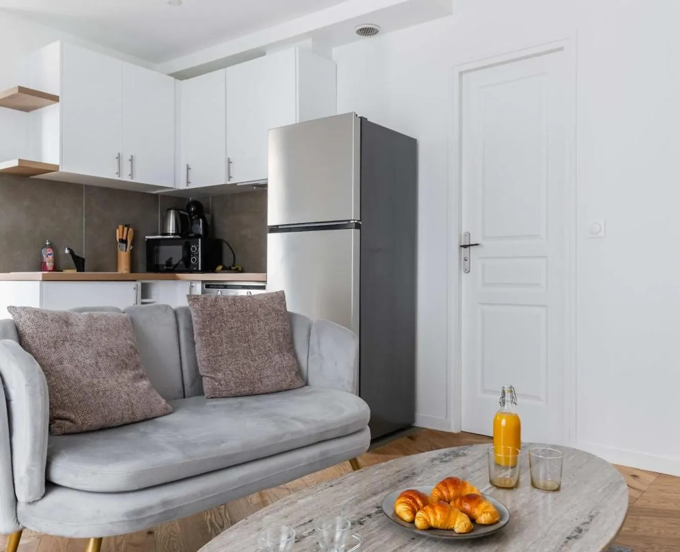 3 Pieces 55M2 Proche Metro - Paris 15 - 4P - Flat-Guest Apartman
